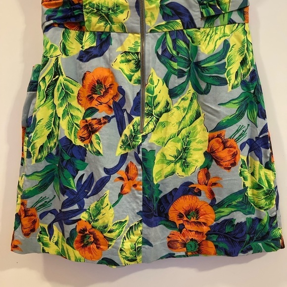 FRENCH Connection High Rise Floral Patterned Mini Skirt. Size 8. - Picture 4 of 12